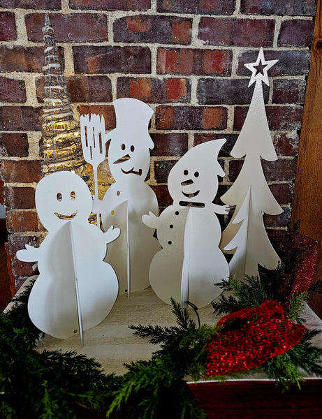 Snowman Family Free Standing
