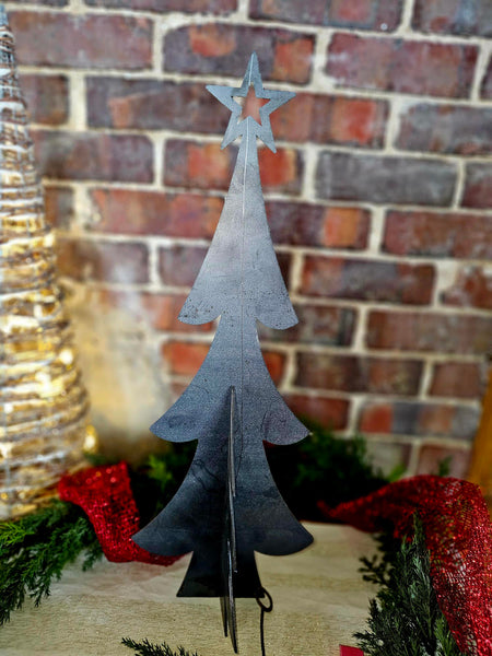 Snowman Family Free Standing Raw Steel
